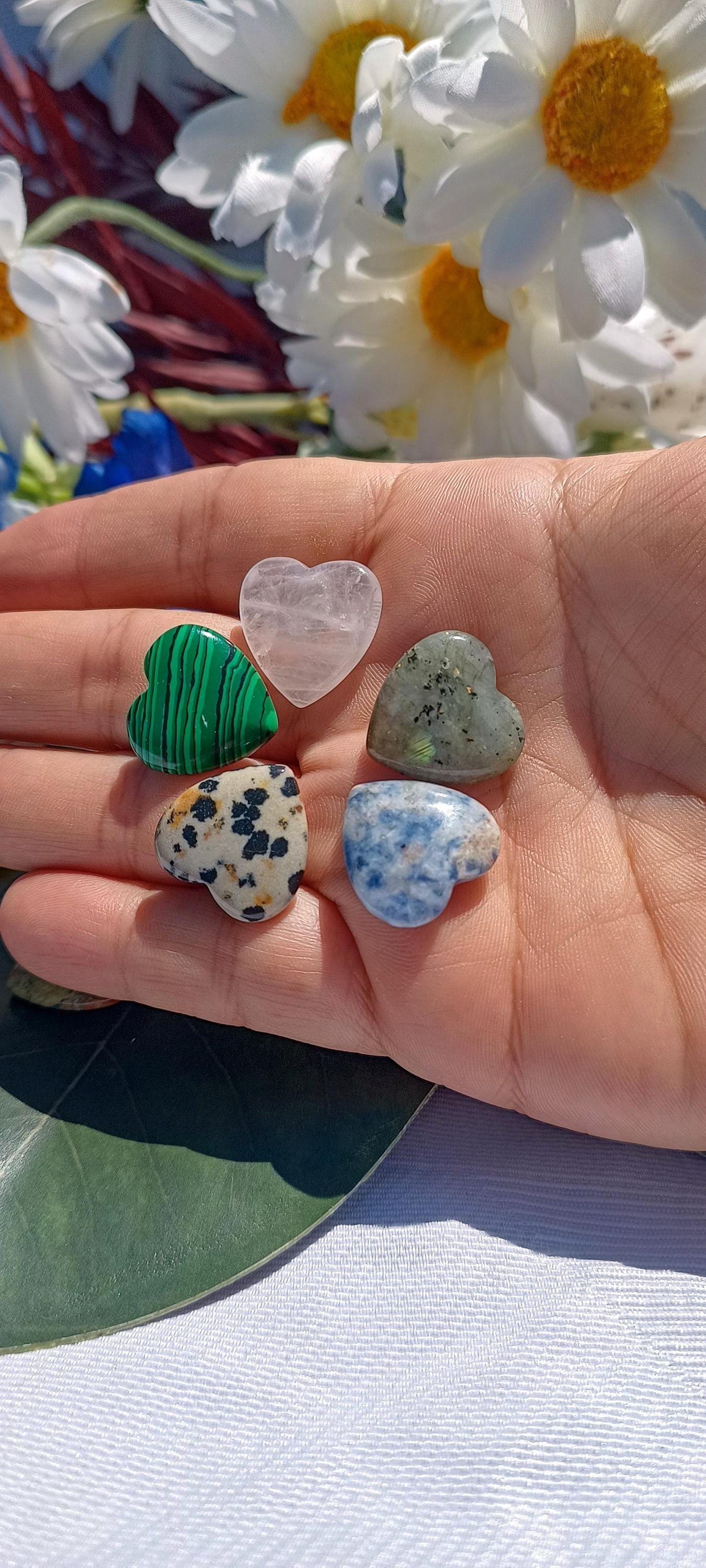 Mini Hearts Hand-Cut Gemstones CRYSTALS