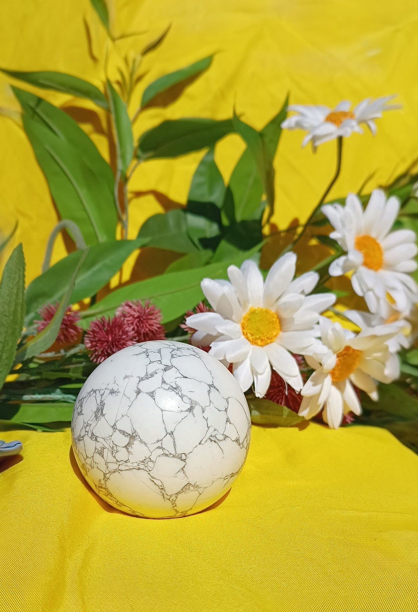 White Howlite Crystal Sphere -8cm ( stand NOT included)
